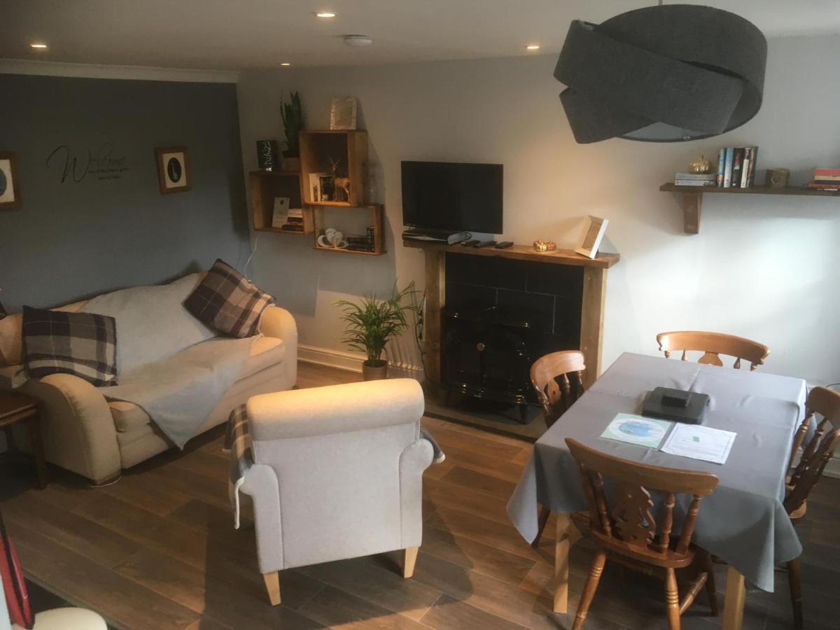 Maesnewydd Cottage Welshpool Eksteriør bilde